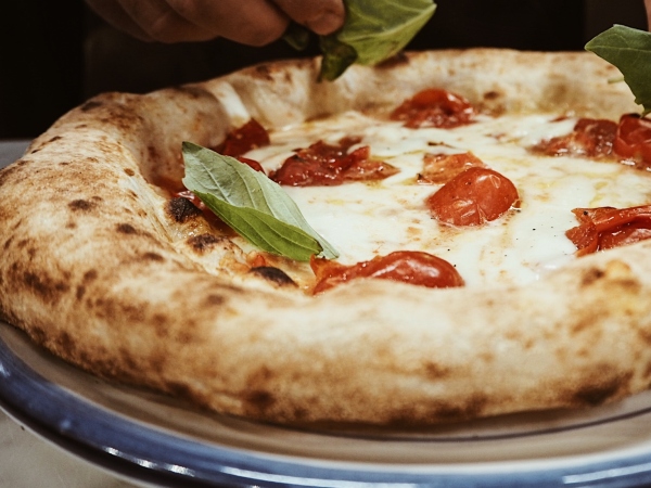 Pie, la pizzeria di Cioccolatitaliani nello street food district di Milano