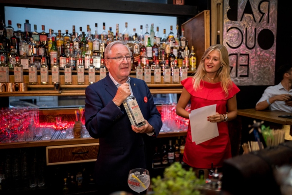 Beefeater arriva a 20 milioni di bottiglie di gin