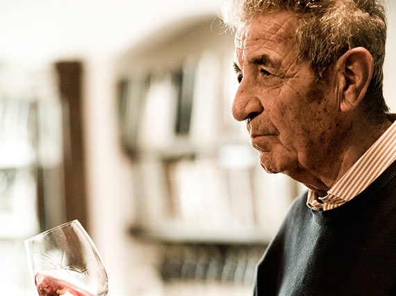 Lutto nelle Langhe, è morto Olivio Cavallotto
