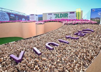 Vinitaly riparte con l’estero. Il 28% dei buyer da 139 Paesi