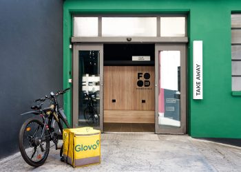 Glovo lancia in Italia il Food Corner, evoluzione di dark kitchen