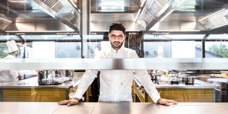 Chef Andrea Aprea ora anche imprenditore. Aperto a Milano il primo ristorante