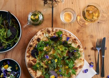 La Pizza di Montagna di Denis apre a Milano