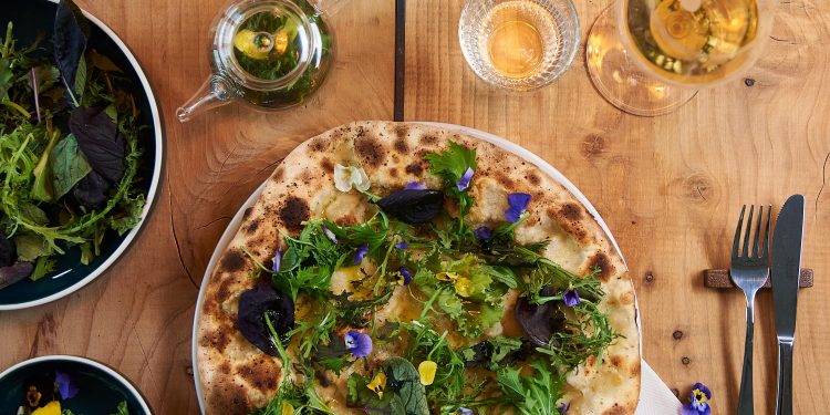 La Pizza di Montagna di Denis apre a Milano