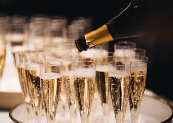 Champagne a +64% entro il 2032. A brindare è soprattutto l’Asia