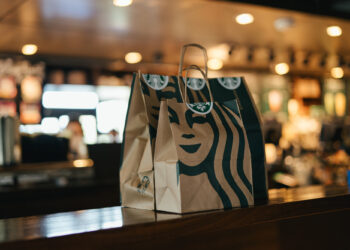 Starbucks, Laxman Narasimhan è il nuovo CEO
