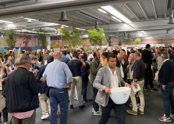 Non si ferma la grande corsa dello champagne