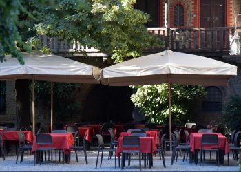 Saldo negativo per la ristorazione. In calo le aperture nel 2021