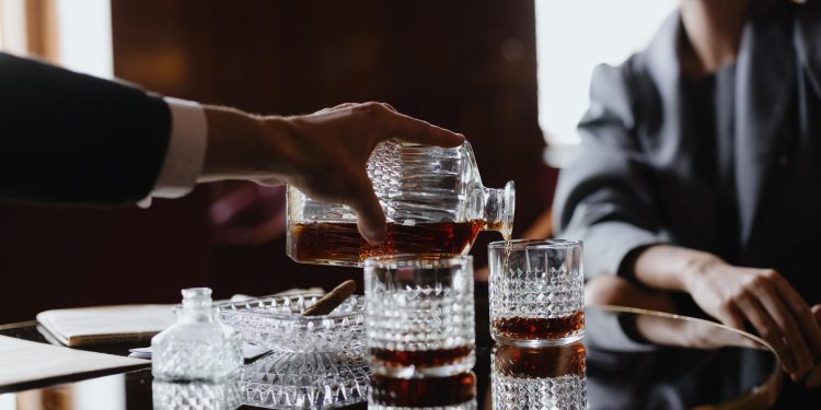 A Campari piace il bourbon. Sarà il “2° asse di sviluppo dopo gli aperitivi”