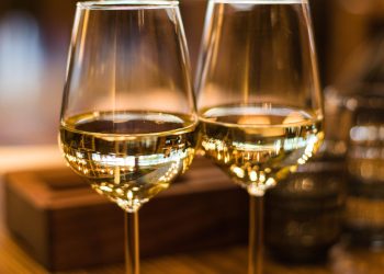In frenata la Gdo internazionale. Volumi di vino in calo del 10%