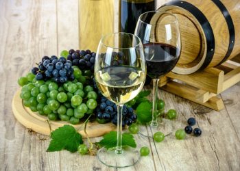 Vino italiano, record dell’export. Toccati gli 8 mld (+12%)