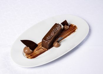 Constance Hotels & Resorts si allea con Valrhona per un nuovo cioccolato