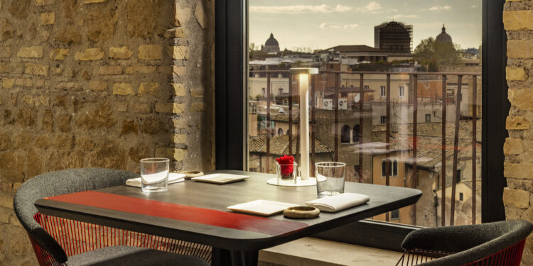 Manfredi Hotels investe sulla ristorazione con Rhinoceros