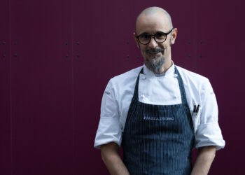 Enrico Crippa in piazza: da Alba a Doha, la visione dello chef