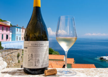 Frescobaldi presenta l’annata 2022 dell’isola carcere Gorgona