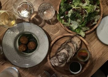 Sono 9,6 milioni i turisti enogastronomici in Italia (+13% sul 2019)