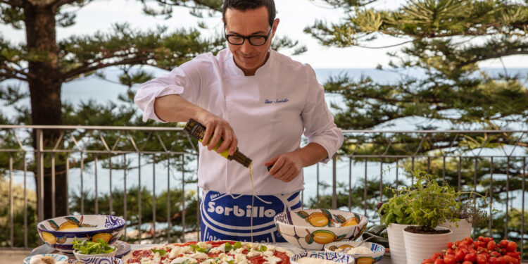 Da Sorbillo a Ducasse, i menu ‘firmati’ approdano sulle tavole degli hotel