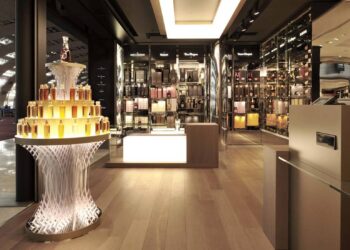Lvmh, la divisione wine&spirits in calo nella prima parte dell’anno (-4%)