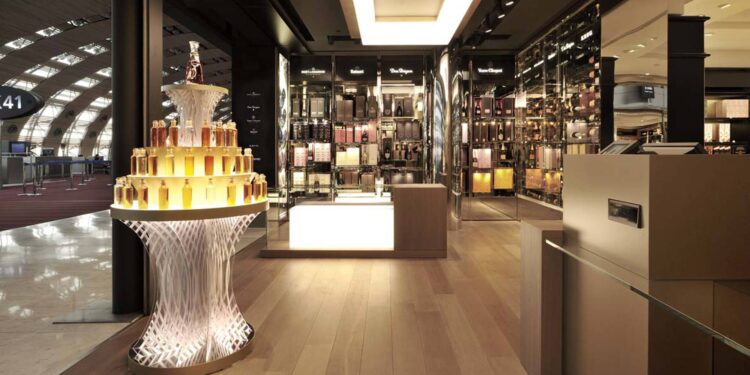 Lvmh, la divisione wine&spirits in calo nella prima parte dell’anno (-4%)