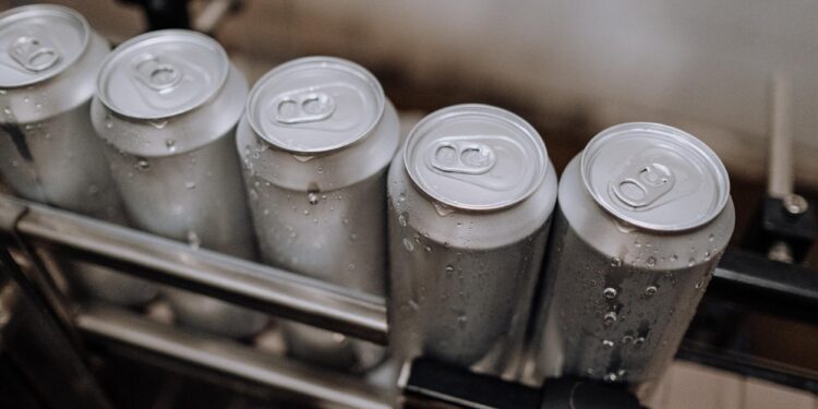Frena la corsa dei ready-to-drink. Pesa il calo degli hard seltzer
