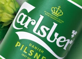 Carlsberg va oltre le stime e alza la guidance per il 2027