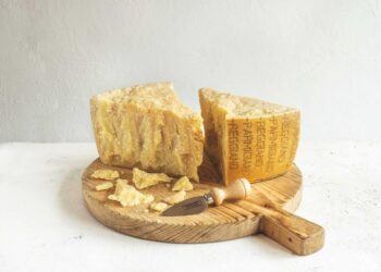 Parmigiano Reggiano cresce nell’anno: giro d’affari a 3 mld € (+5%)