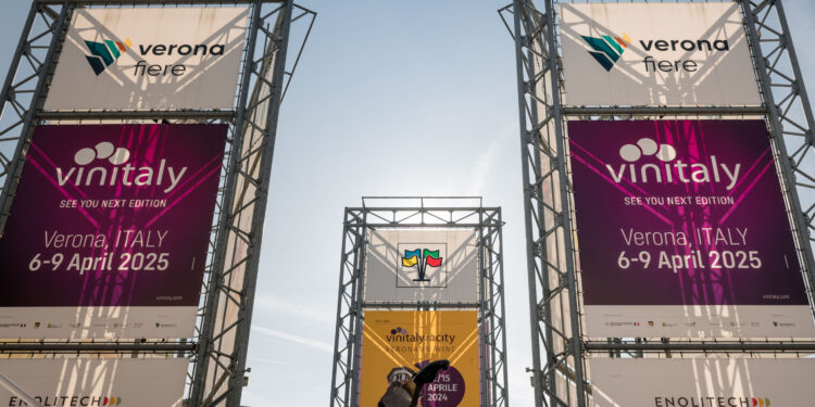 Vinitaly chiude il sipario con 97mila presenze, in crescita sul 2023