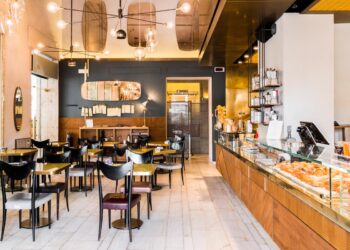 Cannavacciuolo chiude il suo Cafè & Bistrot di Novara