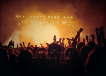 Discoteche, giro d’affari in aumento. Ma ancora lontani i numeri del 2019