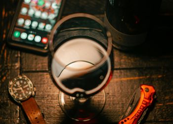 Vendita di vino online: tra i top 5 player per fatturato, ne cresce solo uno