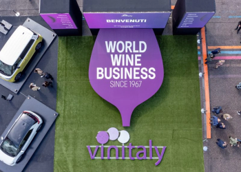 Vinitaly 2025, attesi 1.200 top buyer da 71 Paesi