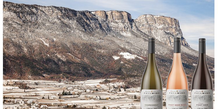 Da sinistra, i Fallwind Chardonnay, Pinot Noir Rosé e la Riserva Pinot Noir