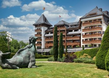 Sant Ambroeus approda a Gstaad. Pop up nell’hotel Alpina
