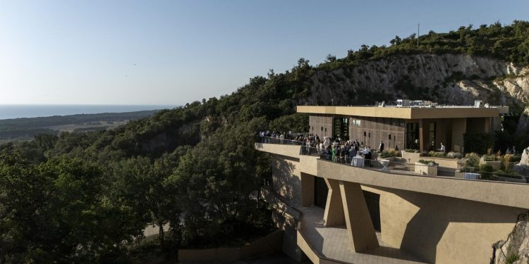 Abfv inaugura Cantina Meraviglia con un investimento da 20 mln €