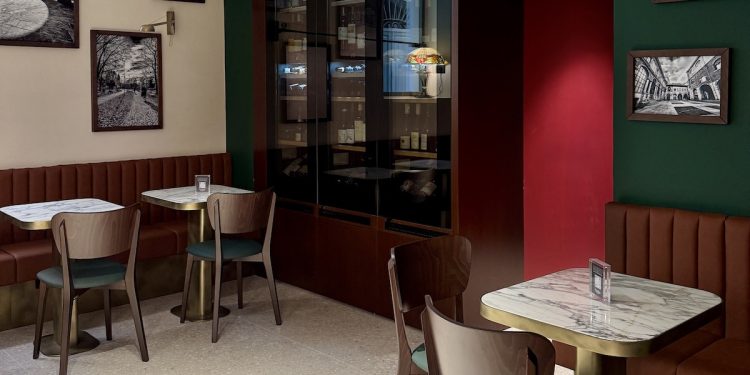 De Santis sfiora i 5 milioni € di ricavi. Opening in Brera