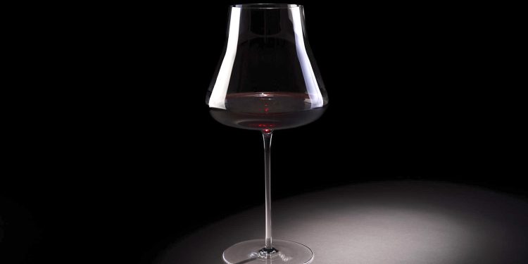 Italesse lancia un nuovo calice dedicato all’Amarone della Valpolicella