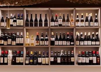 Meregalli e Verga aprono una enoteca nel Quadrilatero di Milano