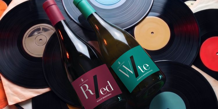 Col Sandago rinnova la linea dei vini fermi: debutta il nuovo corso di White e Red