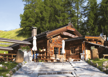 A Livigno l’estate ridisegna la scena gastronomica: domina il turismo italiano